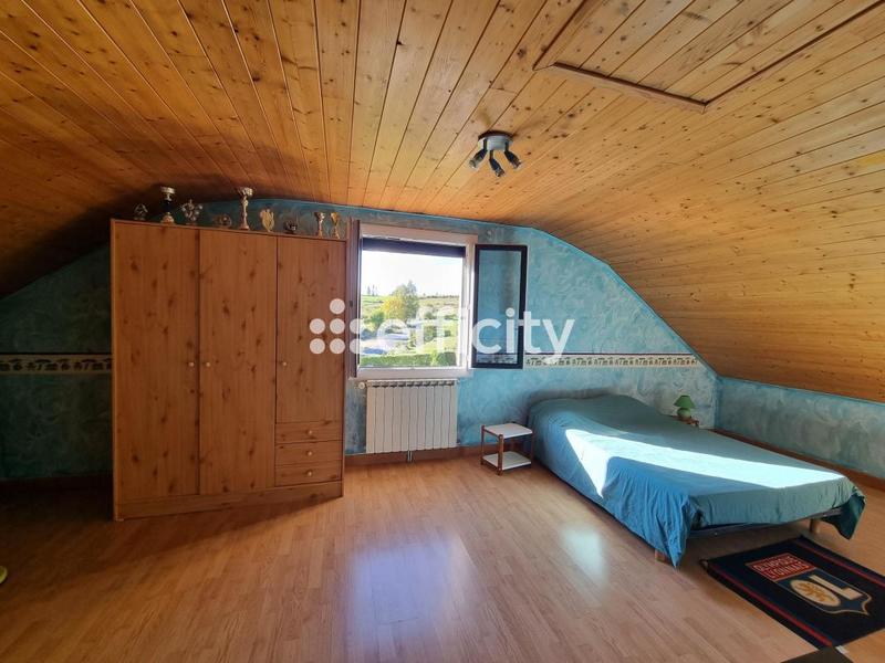 Maison - 144 m² - 7 pièces