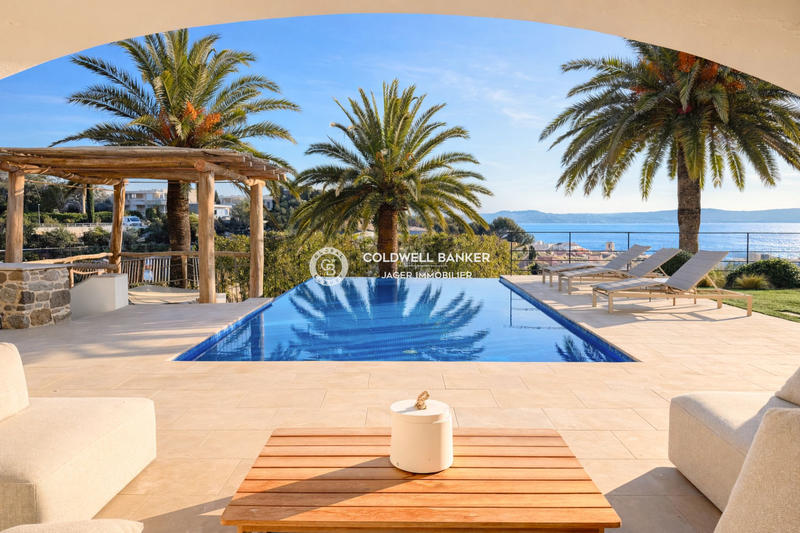 Maison - 264 m² - 6 pièces