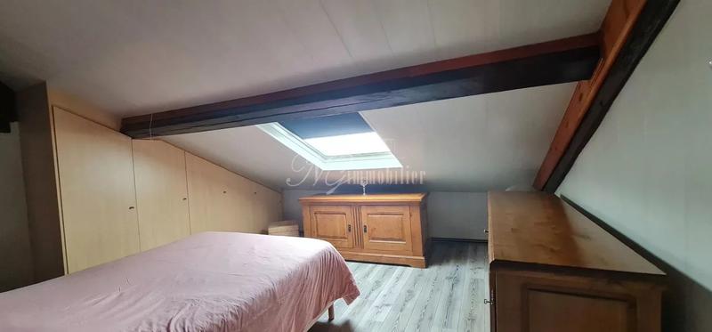 Fonds de commerce - 200 m²