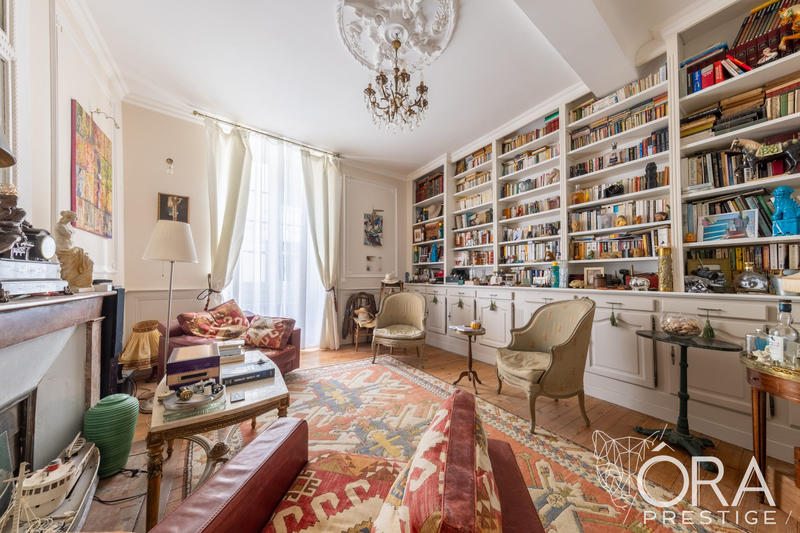 Maison ancienne - 430 m² - 17 pièces