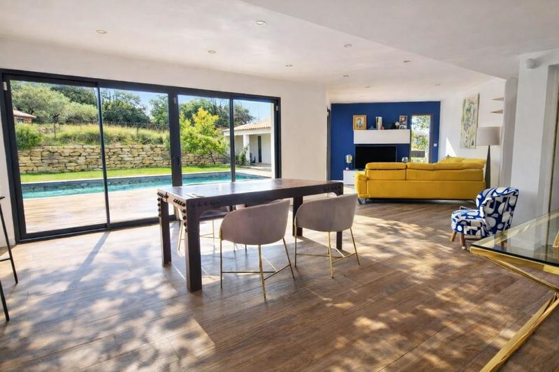 Maison - 166 m² - 5 pièces