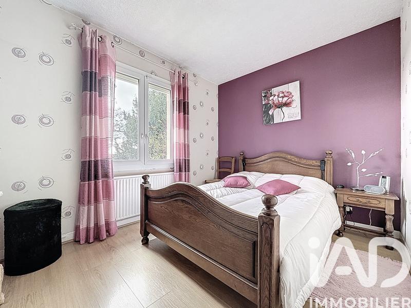 Maison - 92 m² - 5 pièces