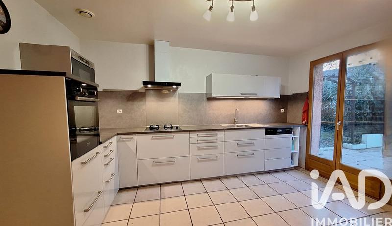 Maison - 101 m² - 5 pièces