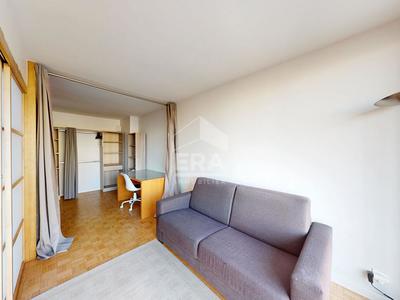 Appartement - 93 m² - 4 pièces