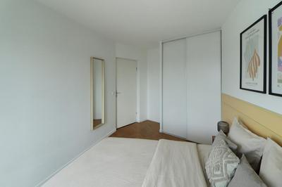 Chambre - 13 m² - 4 pièces