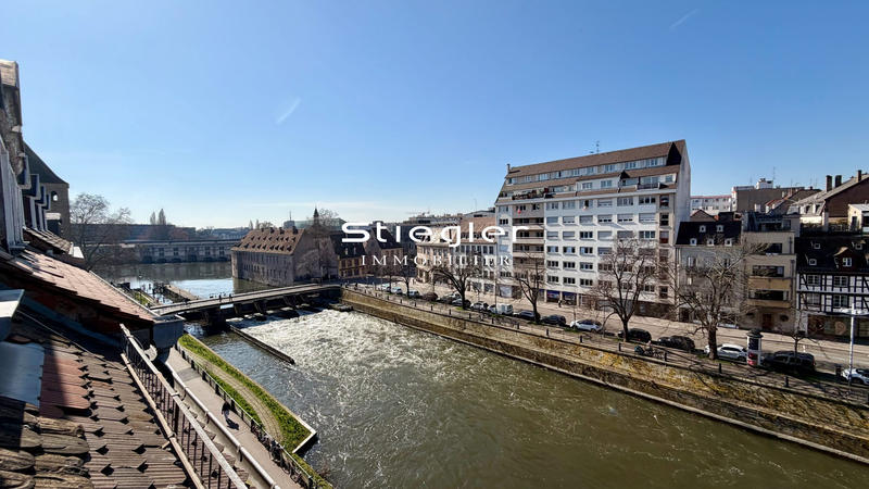 Appartement - 83 m² - 4 pièces