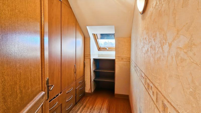 Maison - 103 m² - 4 pièces