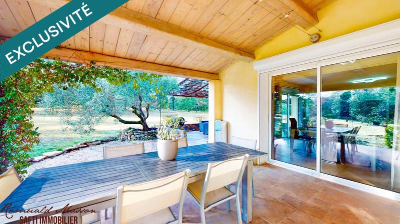 Maison - 240 m² - 9 pièces