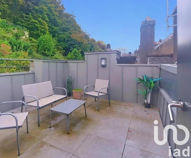 Appartement - 104 m² - 5 pièces