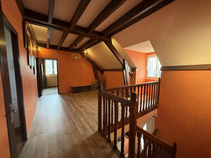 Maison - 135 m² - 8 pièces