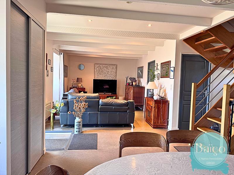 Maison - 92 m² - 5 pièces