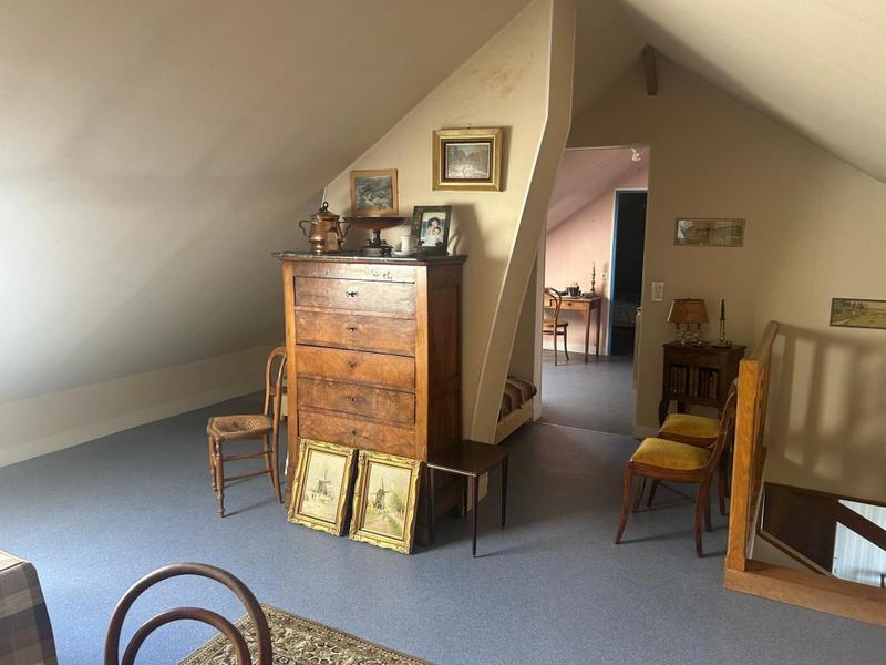 Maison - 151 m² - 6 pièces