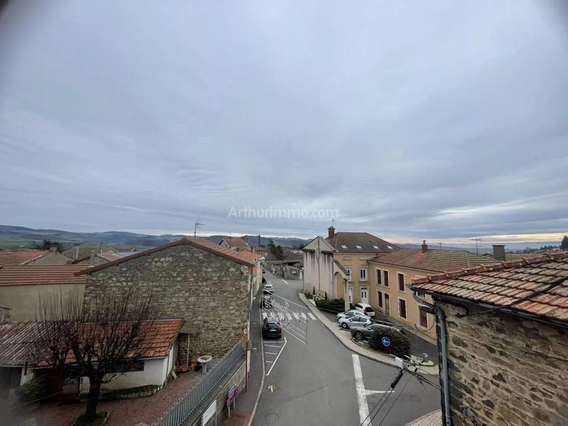 Maison - 220 m² - 12 pièces