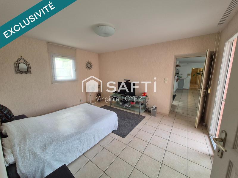 Maison - 270 m² - 11 pièces