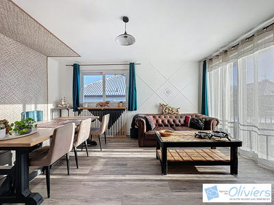 Maison traditionnelle - 140 m² - 6 pièces