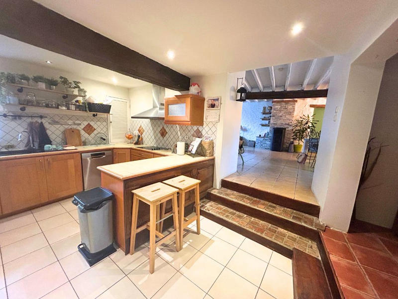 Maison - 185 m² - 6 pièces