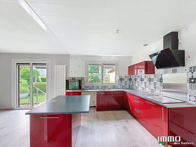 Maison - 84 m² - 5 pièces