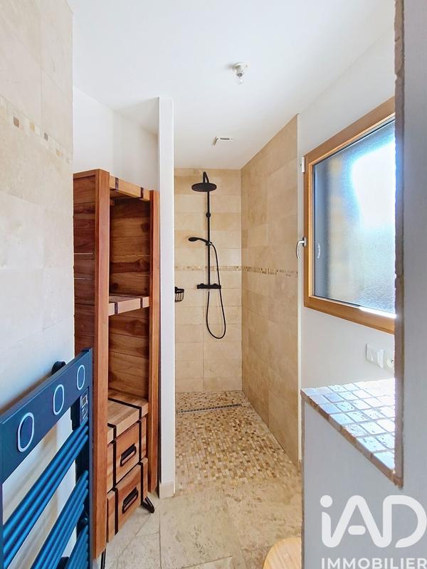 Maison - 187 m² - 7 pièces