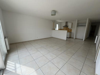 Appartement - 75 m² - 4 pièces