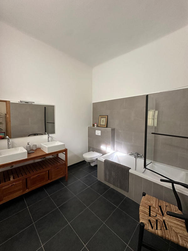 Appartement - 117 m² - 3 pièces