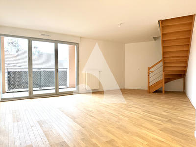 Appartement - 83 m² - 4 pièces