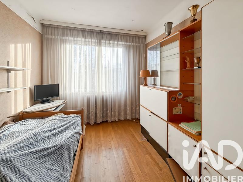 Maison - 146 m² - 8 pièces