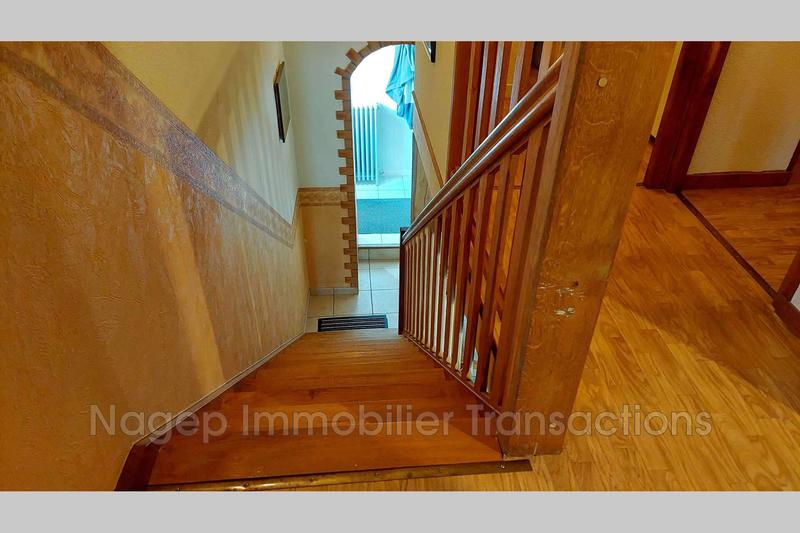 Maison - 200 m² - 8 pièces