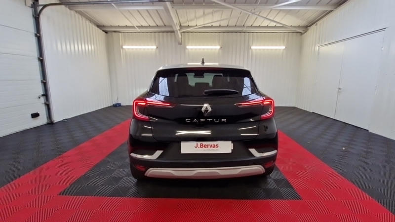 Renault Captur techno mild hybrid 160 Edc