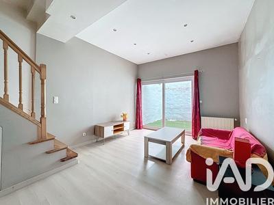 Maison - 83 m² - 4 pièces