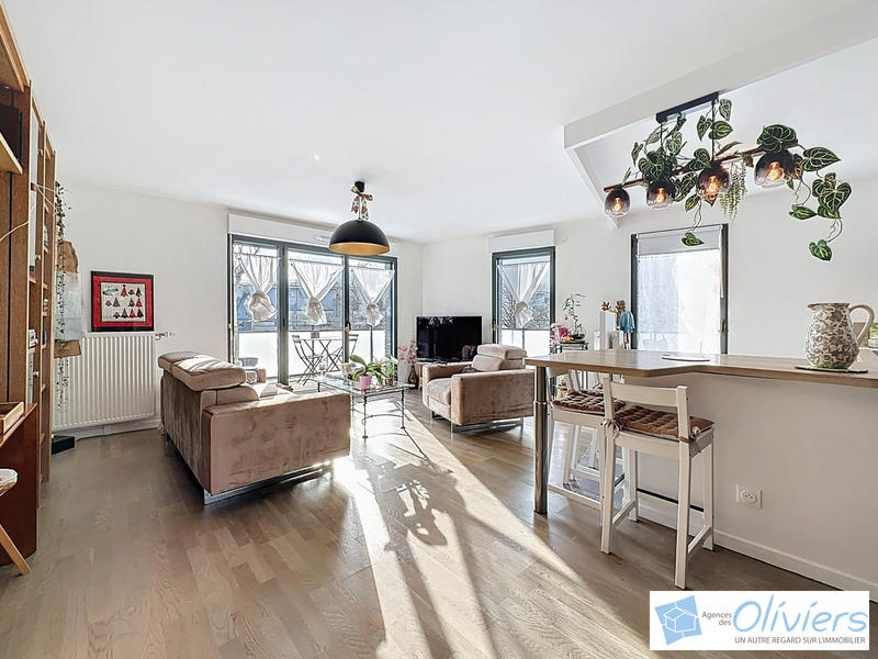 Appartement - 83 m² - 4 pièces