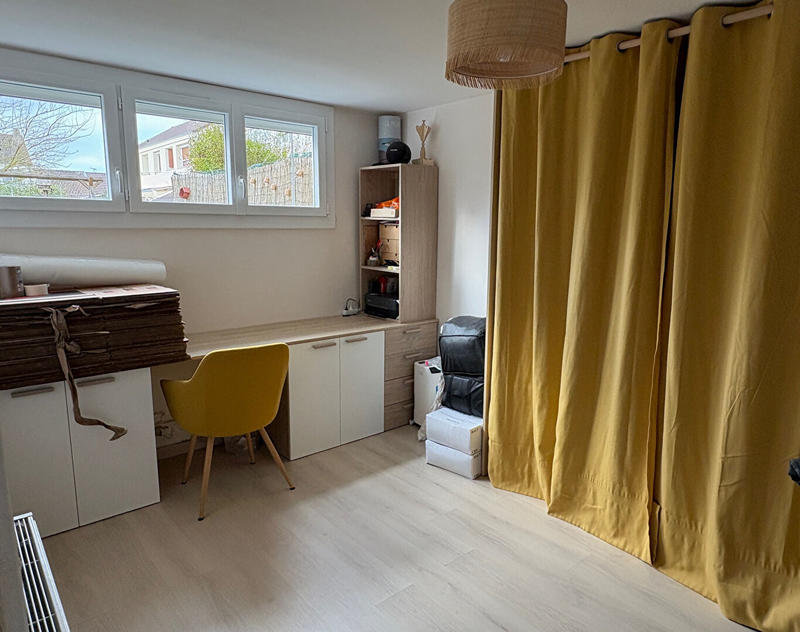 Maison - 85 m² - 5 pièces