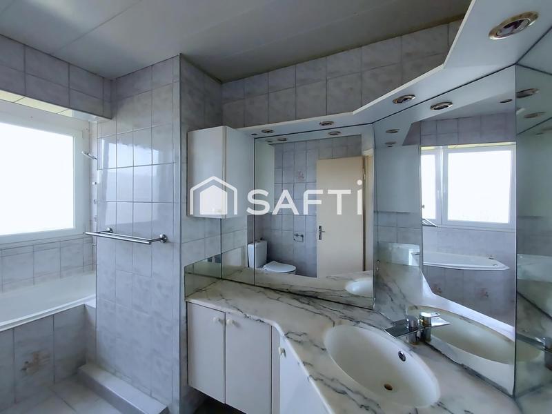 Maison - 96 m² - 4 pièces