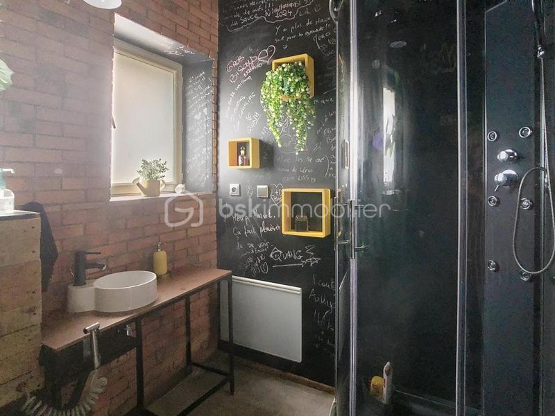 Maison en pierre - 250 m² - 8 pièces