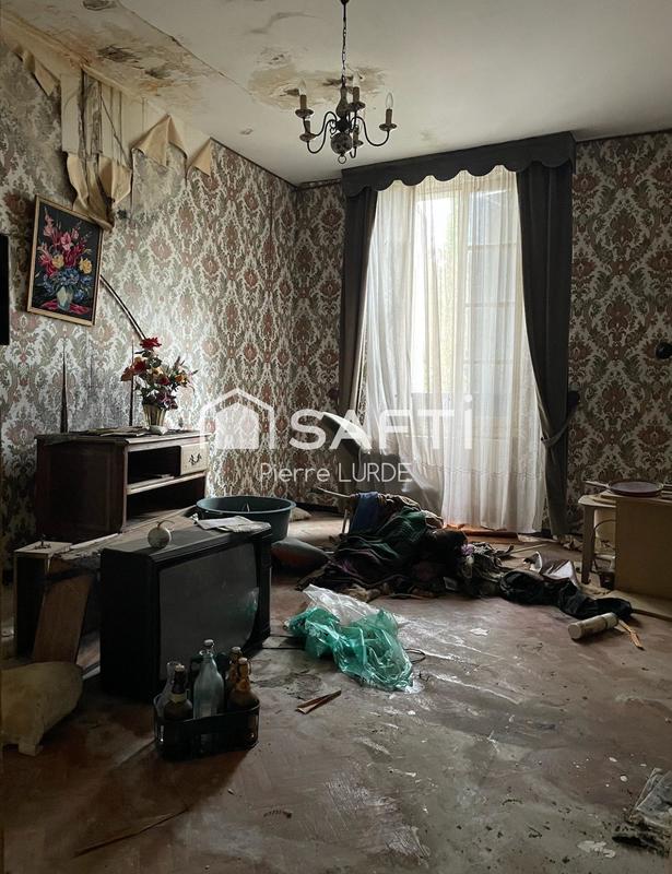 Maison de village - 284 m² - 7 pièces