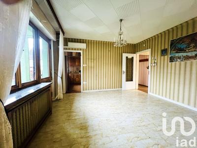 Maison - 188 m² - 8 pièces