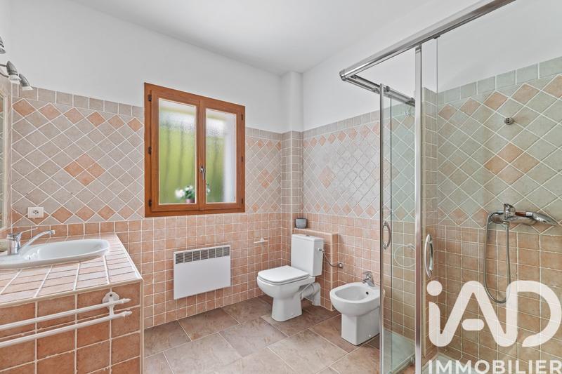 Maison - 183 m² - 4 pièces