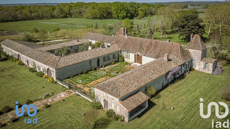 Château - 650 m² - 20 pièces