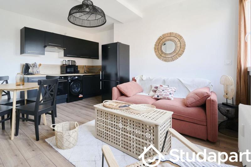 Chambre - 12 m² - 1 pièce