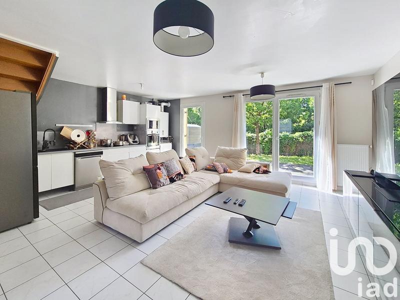 Maison - 91 m² - 5 pièces