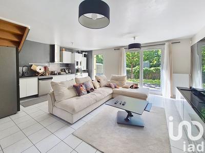 Maison - 91 m² - 5 pièces