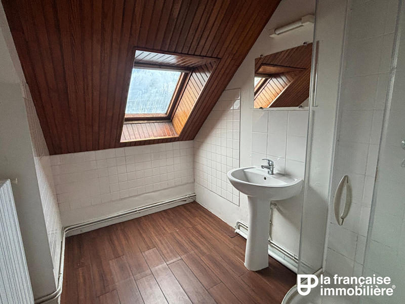 Maison - 190 m² - 9 pièces