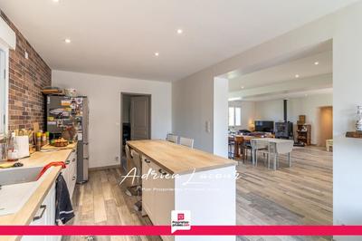 Maison - 153 m² - 7 pièces