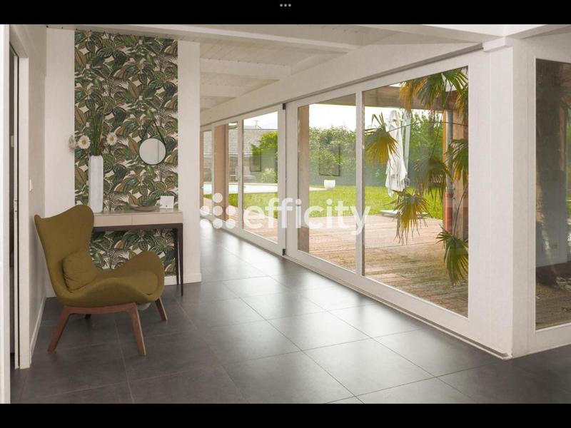 Maison de bois - 200 m² - 5 pièces