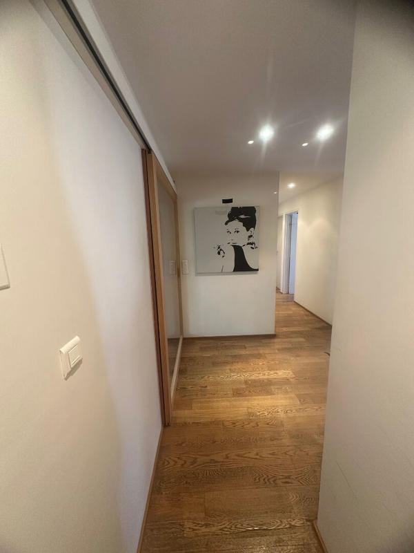 Appartement - 120 m² - 5 pièces