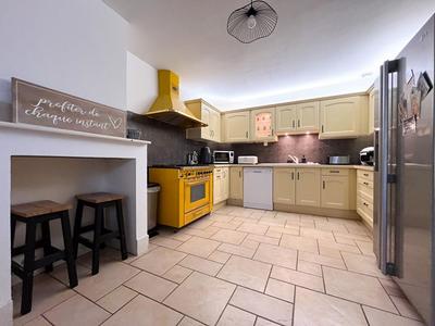 Maison - 130 m² - 4 pièces