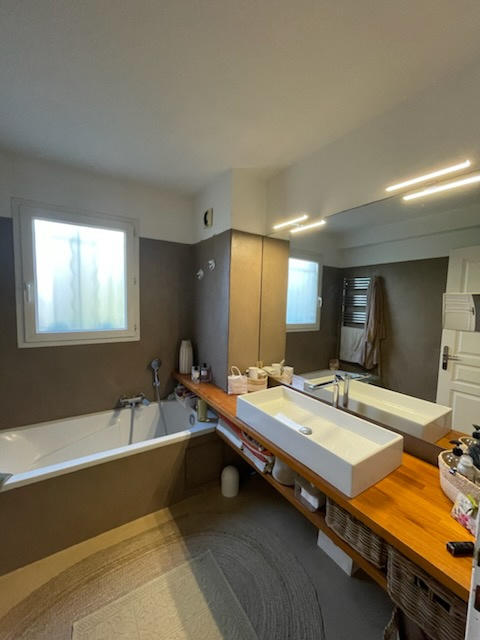 Appartement - 78 m² - 3 pièces