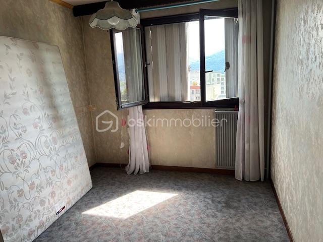 Appartement - 89 m² - 5 pièces