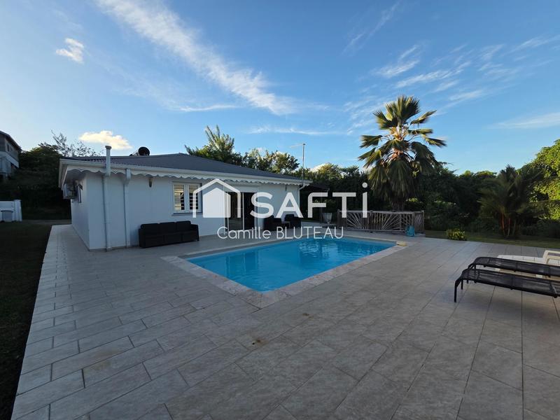 Maison - 140 m² - 8 pièces