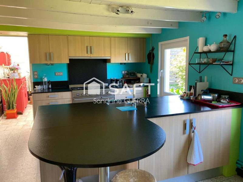 Maison - 200 m² - 10 pièces