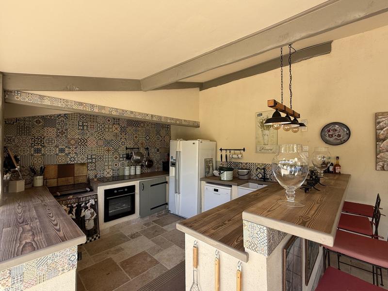 Maison ancienne - 296 m² - 6 pièces